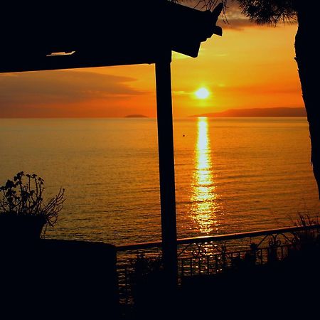 Sea And Sun Apartments 303 Ιδιωτικό Διαμέρισμα Kardamyli Exteriér fotografie